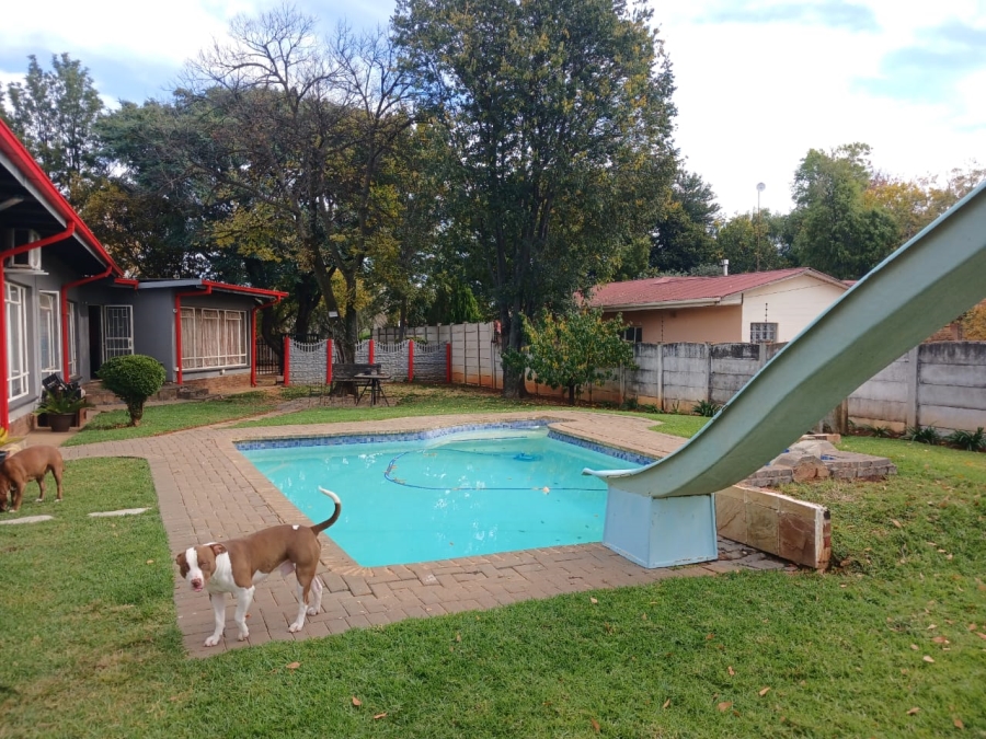 3 Bedroom Property for Sale in Declercqville North West